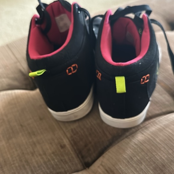 Zumba Sneakers - Picture 5 of 5